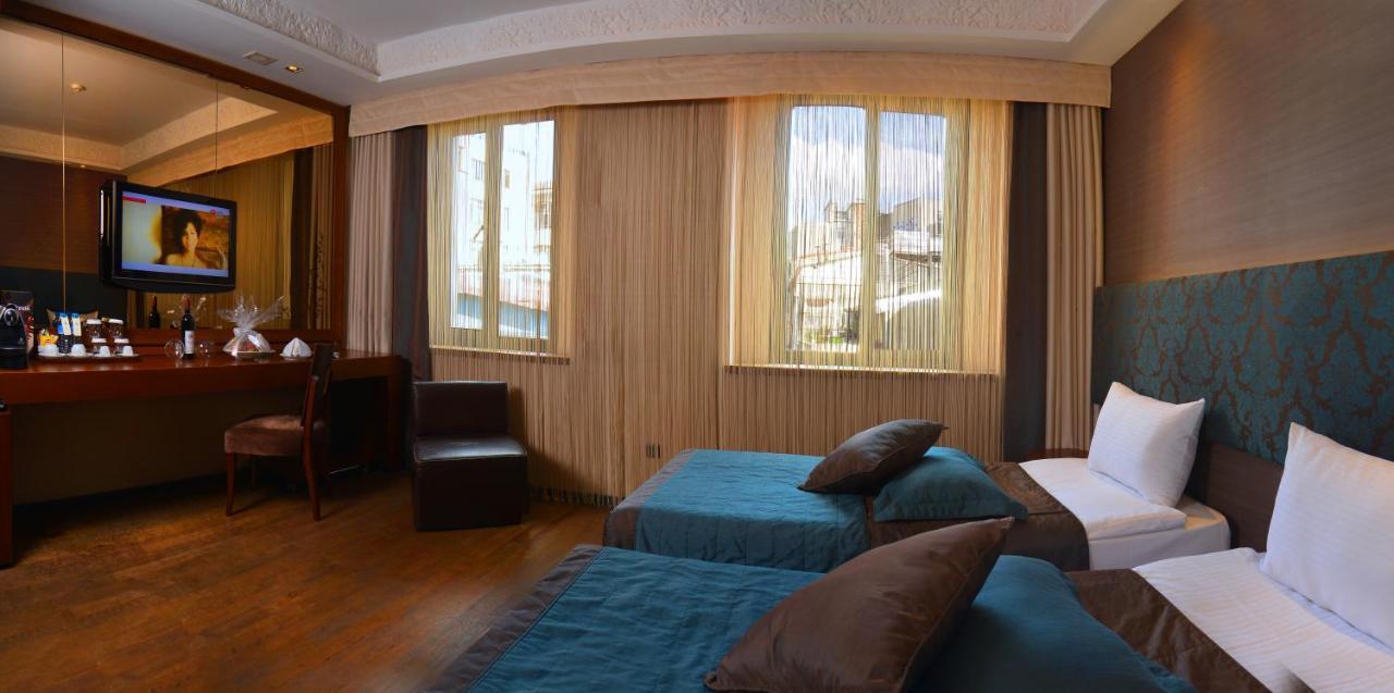 Pera Tulip Hotel & Spa Istambul Extérieur photo