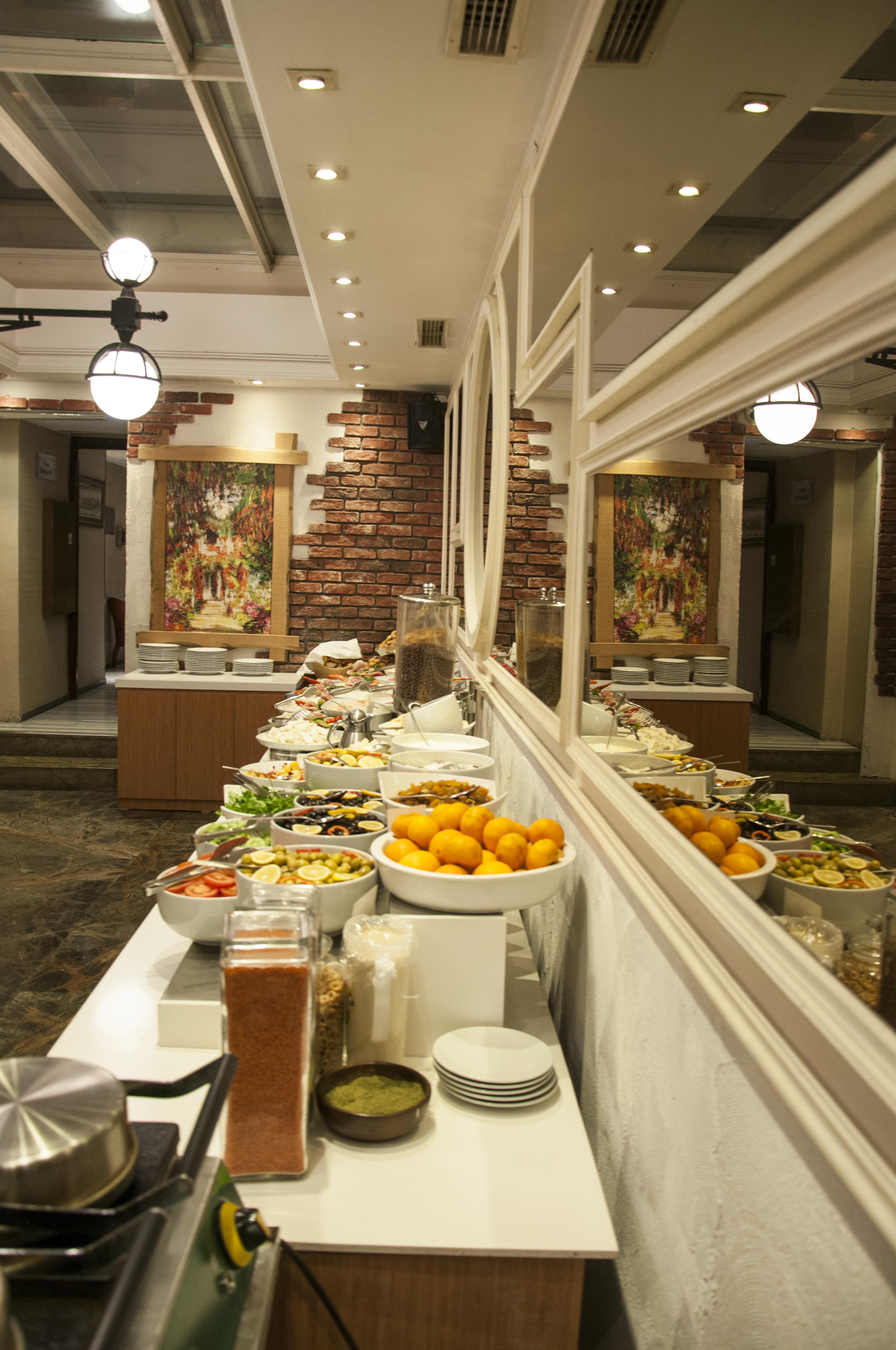 Pera Tulip Hotel & Spa Istambul Extérieur photo
