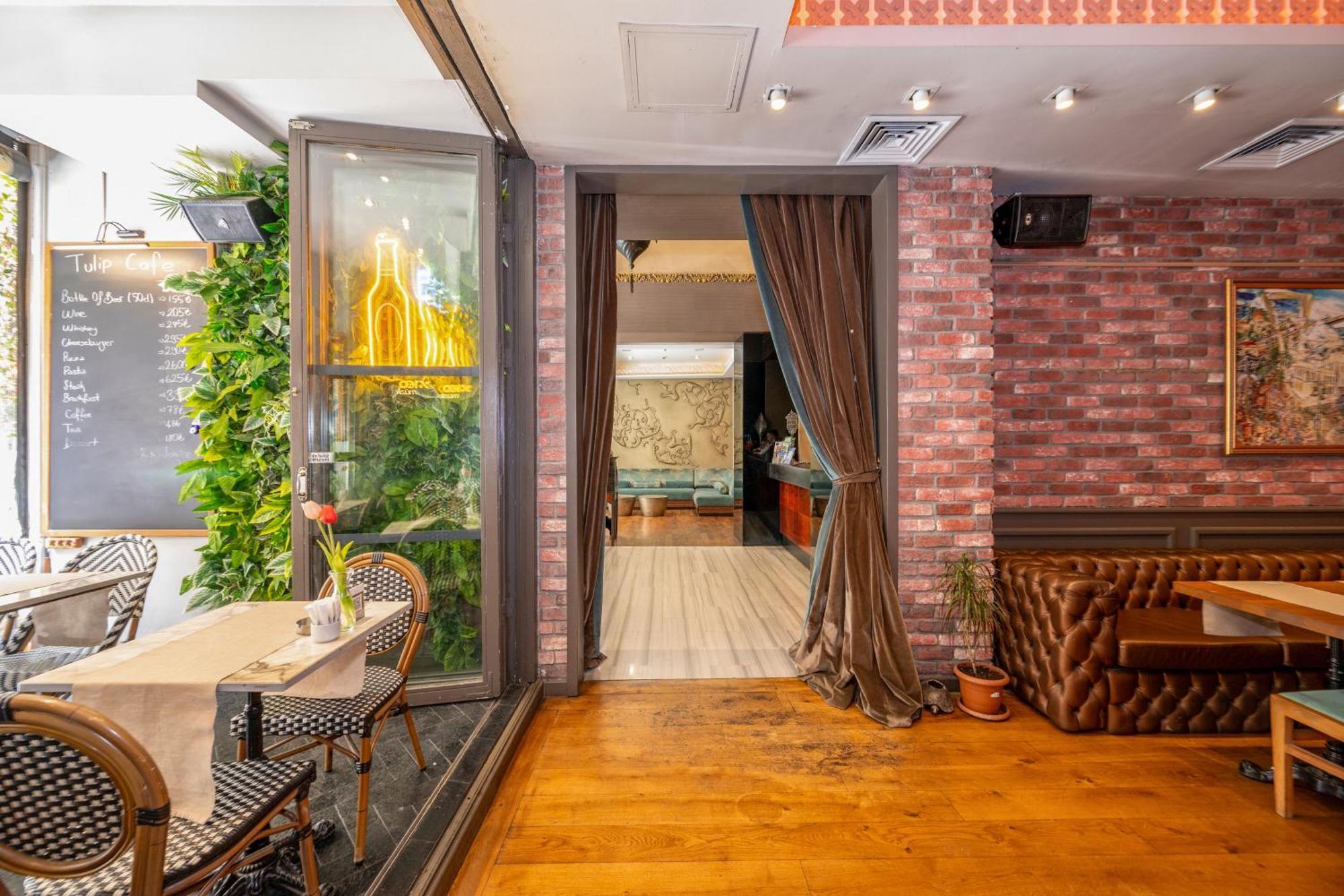 Pera Tulip Hotel & Spa Istambul Extérieur photo